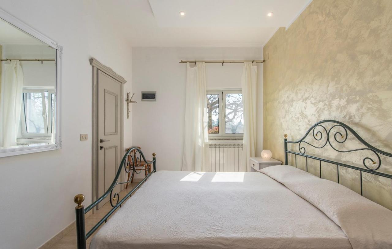 Apartment Complex Orzan Lovrecica Екстер'єр фото