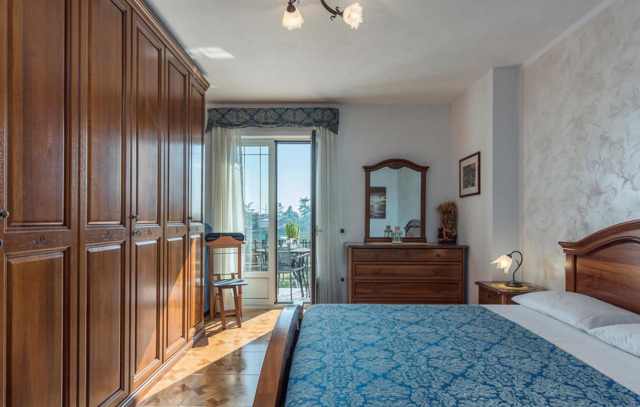 Apartment Complex Orzan Lovrecica Екстер'єр фото